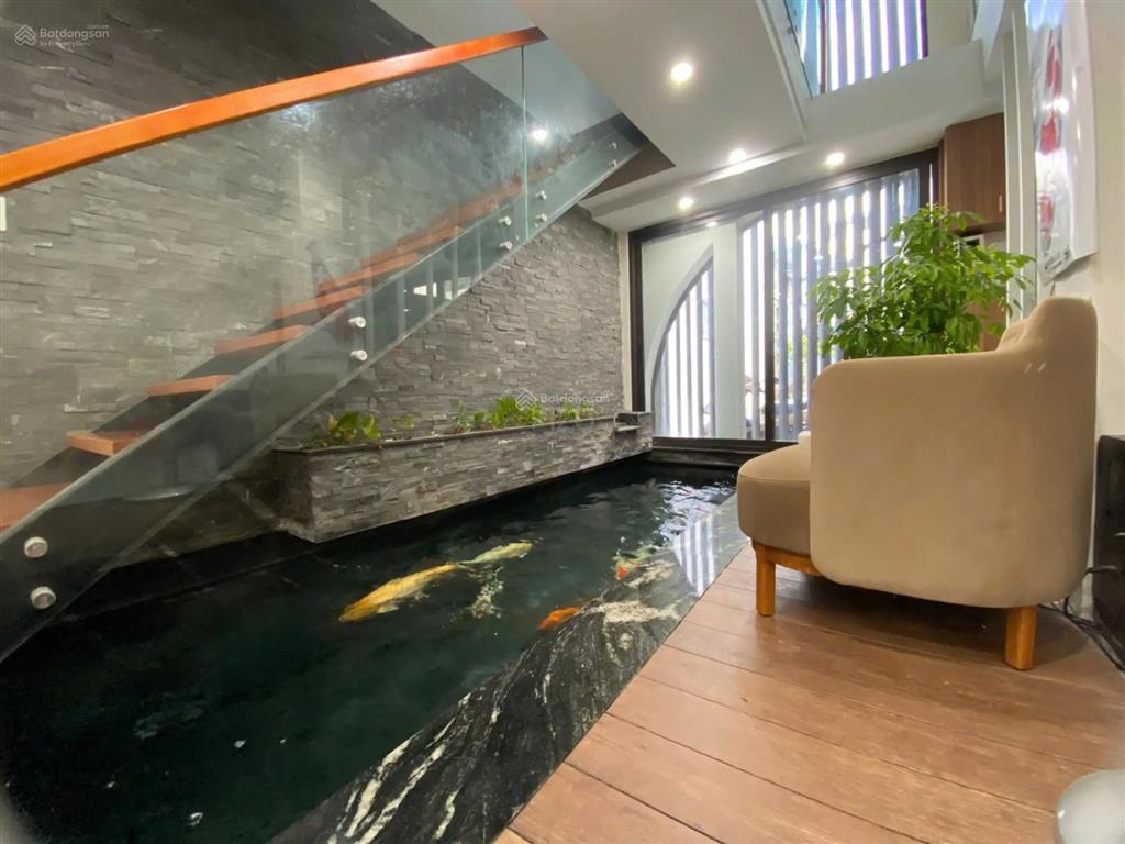 Định cư  rất gấp! ngang khủng 7.5m  84m2, 5 tầng full nt+ thang máy hxh hoàng văn thụ chỉ 17,5 tỷ