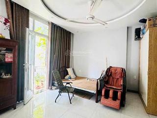 Nhà đẹp! dt 6.5x11m, 4 tầng (3pn)  sd 150m2 hxh 6m công viên gia định, pn chỉ 9.2 tỷ tl 0966 547 ***