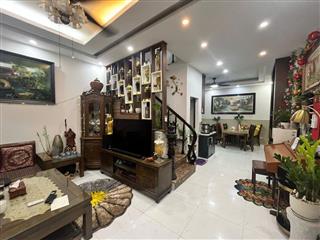 Cực hiếm! Nguyễn Văn Huyên 50m2x4T, Lexus đỗ, sát CV Nghĩa Đô,chỉ 15tỷ