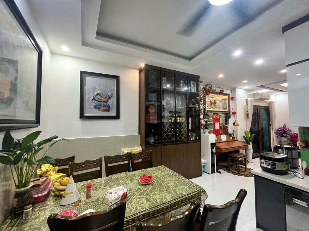 Cực hiếm! Nguyễn Văn Huyên 50m2x4T, Lexus đỗ, sát CV Nghĩa Đô,chỉ 15tỷ