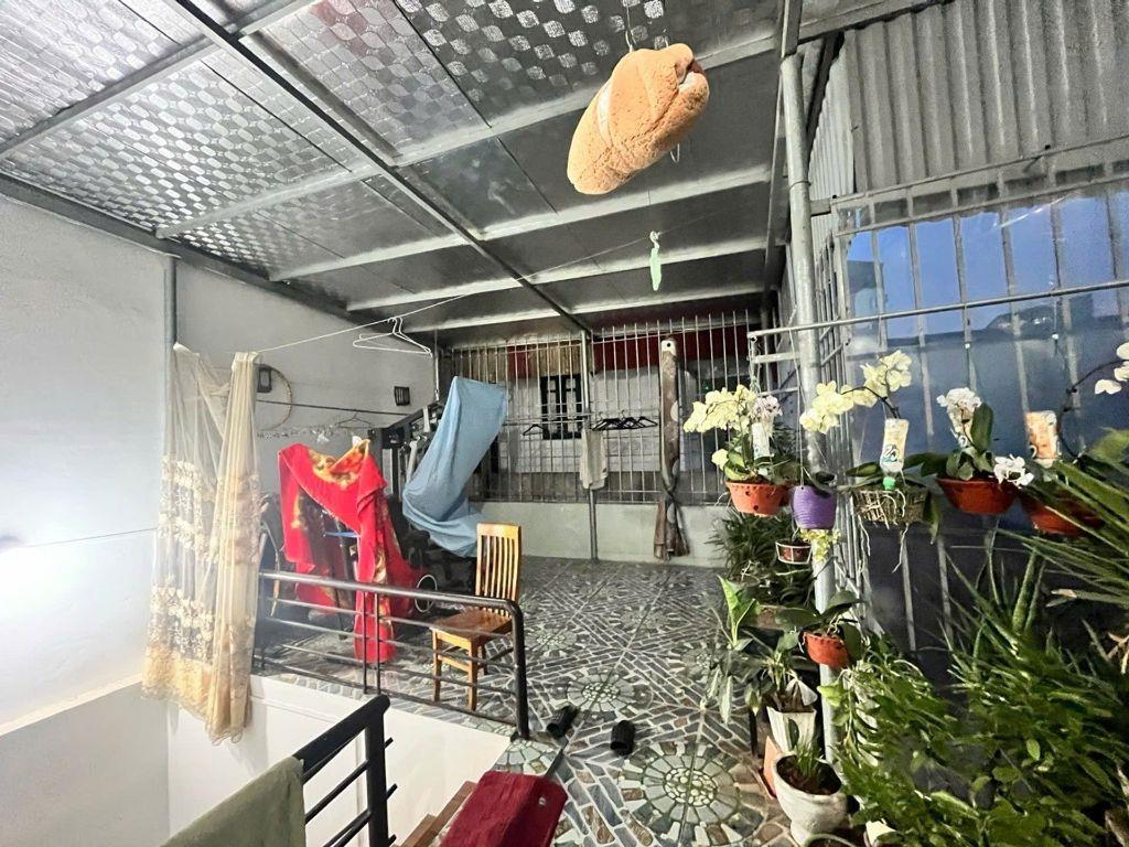 Cực hiếm! Nguyễn Văn Huyên 50m2x4T, Lexus đỗ, sát CV Nghĩa Đô,chỉ 15tỷ