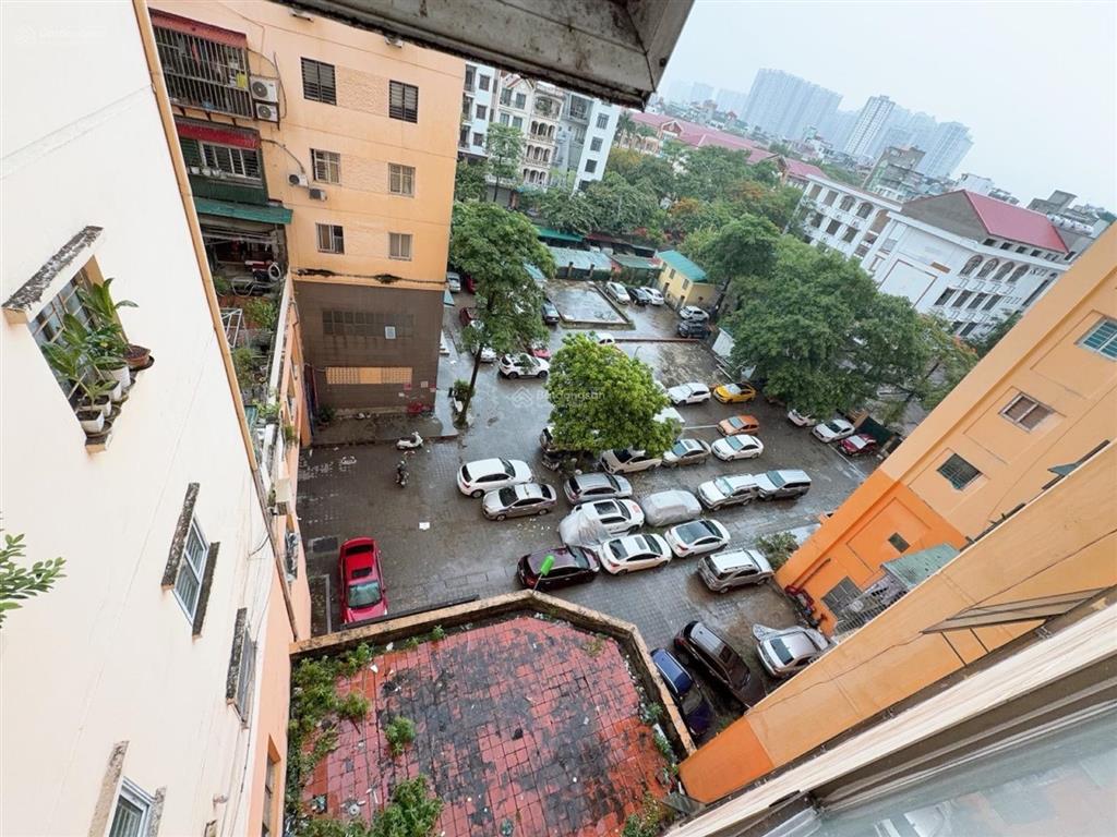 Tôi chính chủ bán căn hộ chung cư đền lừ  căn góc 73m2  2 ngủ full nội thất  nhỉnh 5 tỷ