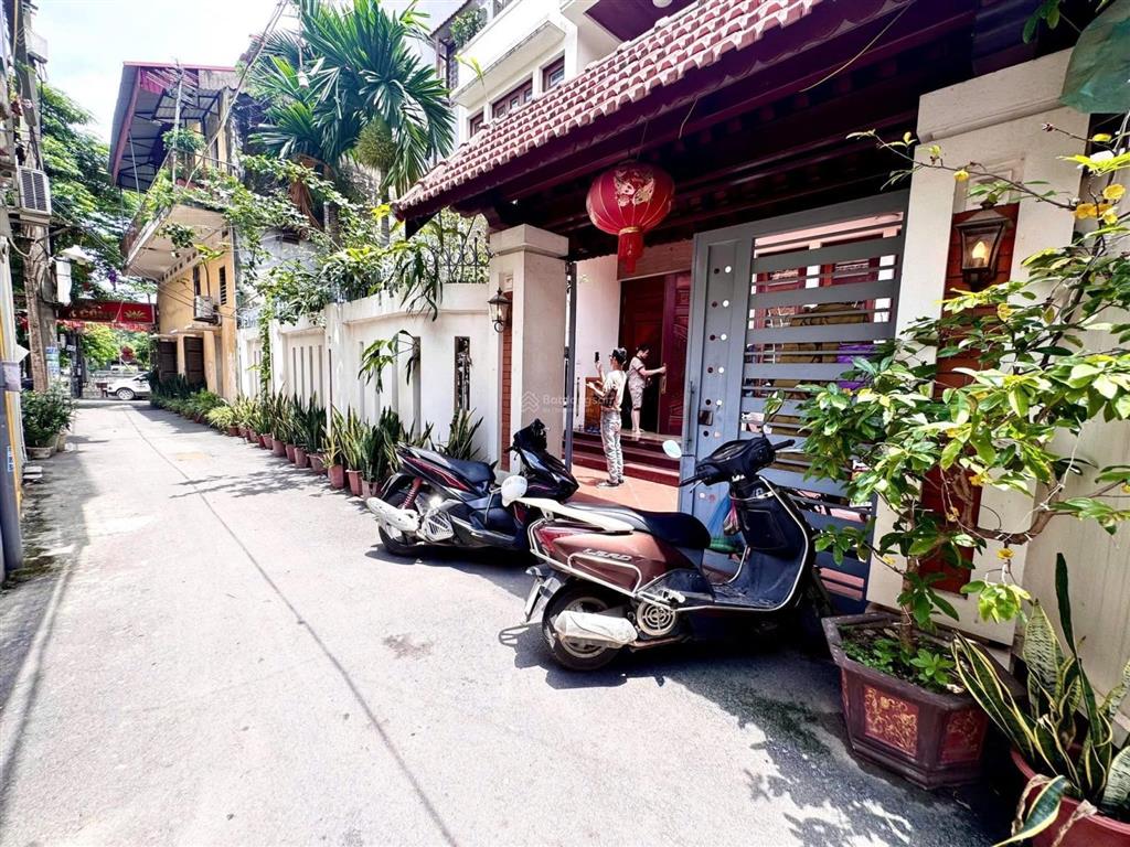 Bán nhà riêng tại la dương, hà đông, 27,5 tỷ, 198m2, giá ưu đãi, hot