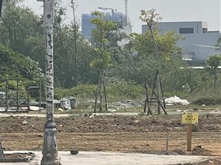 Đường đại lộ vàng võ chí công giá chỉ hơn 7tỷ mặt tiền đường 33m