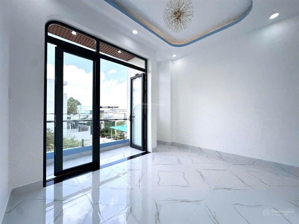 Khai trương nhà phố cần giuộc mới 100%  có hoàng công