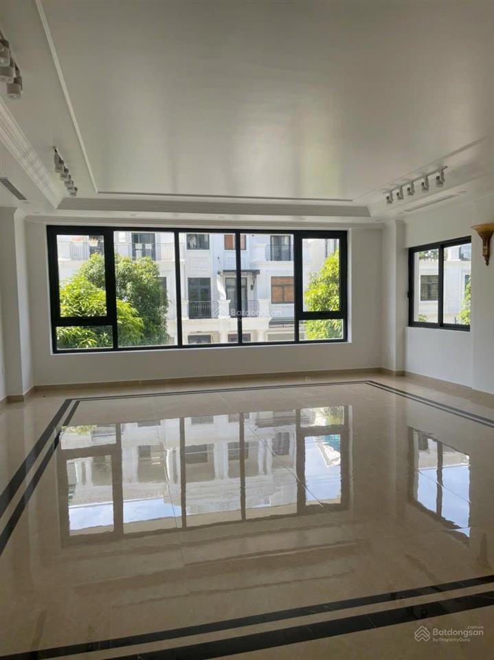 Cho thuê mặt bằng tại vinhomes marina