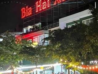 Cho thuê mặt bằng làm nhà hàng, cafe mặt phố nguyễn xuân khoát khu ngoại giao đoàn 300m2 x 3 tầng