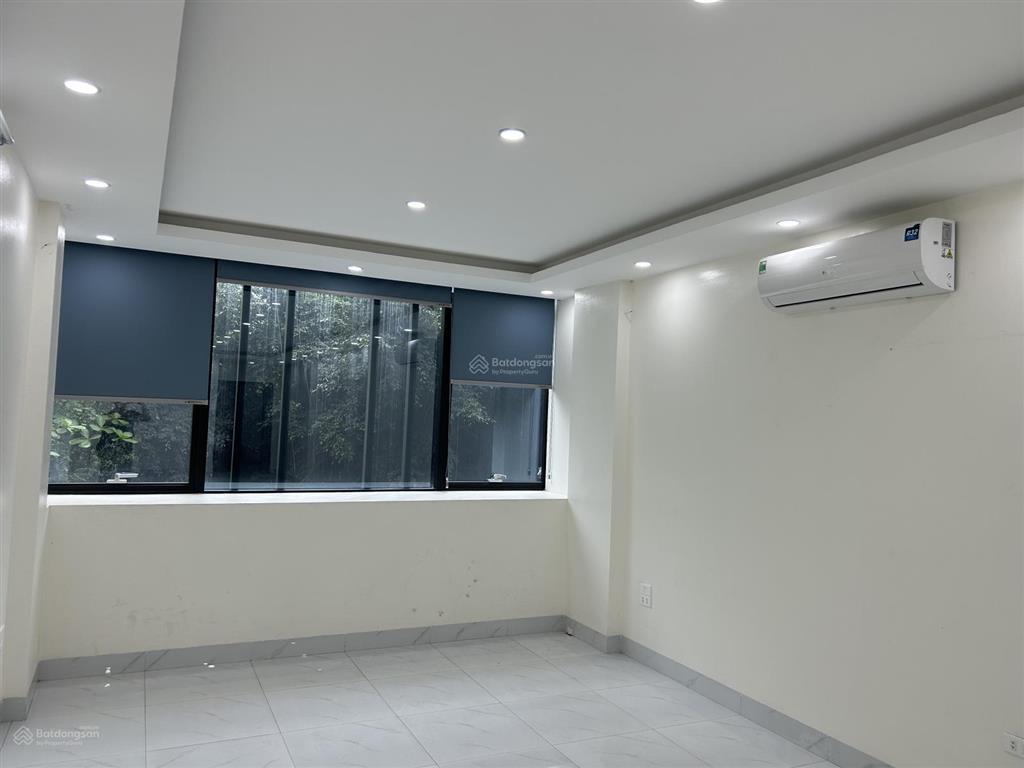 Chính chủ cho thuê văn phòng 72,3m2. giá 8tr/tháng, địa chỉ số 26 mễ trì thượng, phường đại mỗ, hn