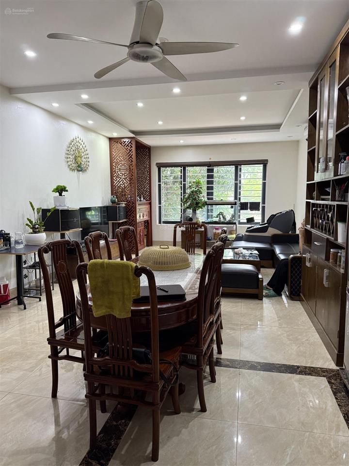 Nhỉnh 20 tỷ ô tô tránh nhà đẹp kinh doanh vip vạn phúc hà đông