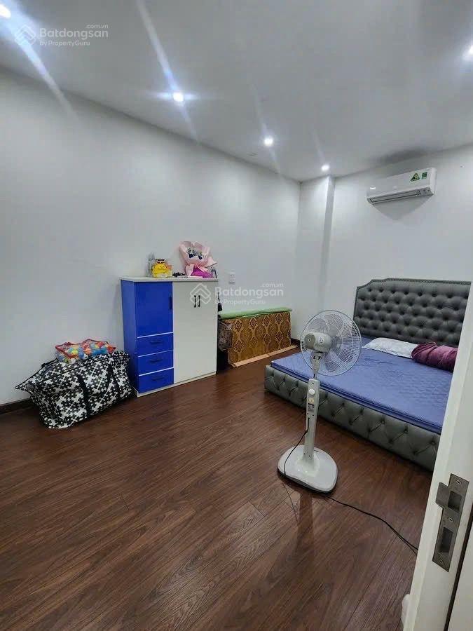 Liền kề mỗ lao nhà đẹp hiếm có vỉa hè ô tô tránh diện tích 50m gía 18 tỷ.
