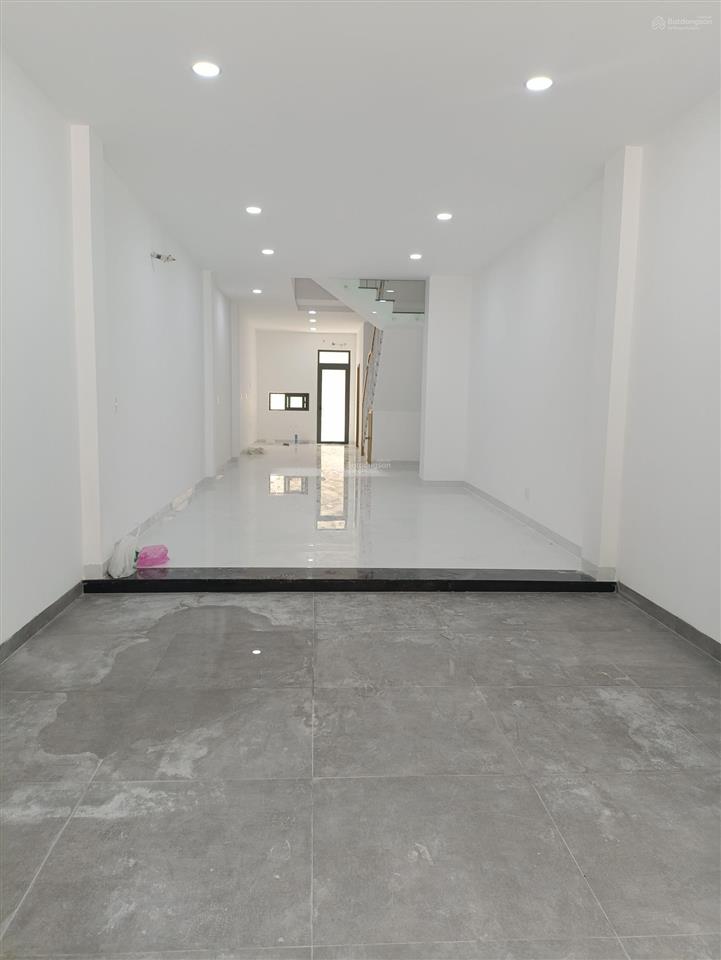 Cho thuê nhà nguyên căn khu dân cư bcons uni valley