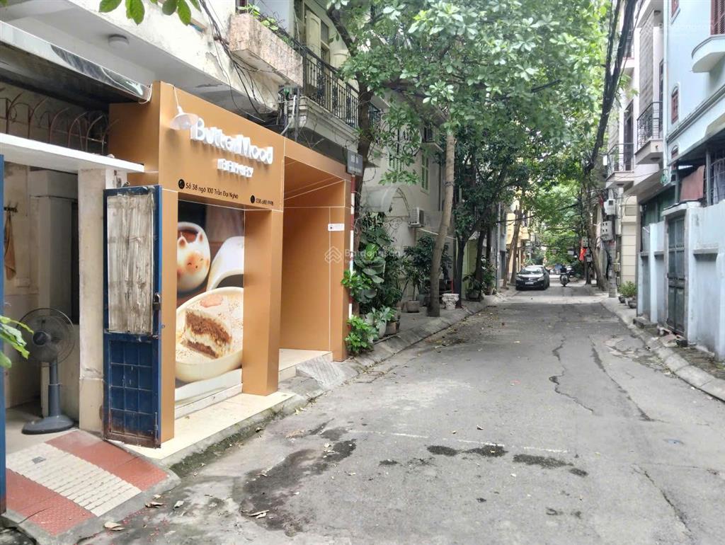 Siêu vip cho thuê mb kinh doanh, ngõ 100 trần đại nghĩa 2 ô tô tránh nhau, cắt tóc, shop, văn phòng
