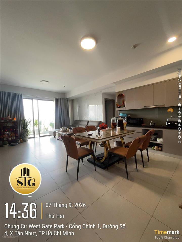 Chuyển nhượng căn hộ 114m2  3pn 2wc view ngoại khu công viên giá 4.65 tỷ  có hđmb