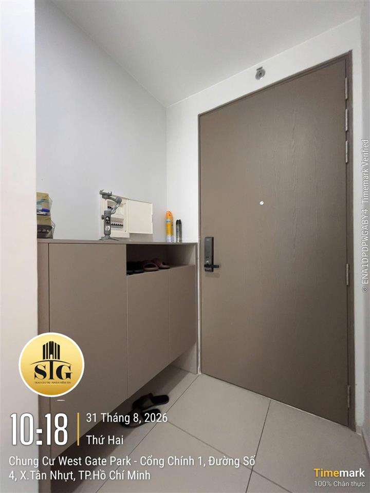 Chuyển nhượng căn hộ 59m2  2pn 2wc view hồ bơi giá 2.7 tỷ  có sổ sẵn  hỗ trợ vay bank