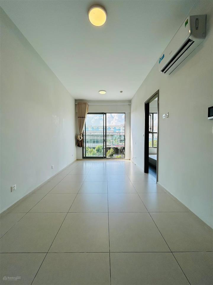 Chuyển nhượng căn hộ 59m2  2pn 2wc view ngoại khu giá 2.75 tỷ  có sổ sẵn  hỗ trợ vay bank