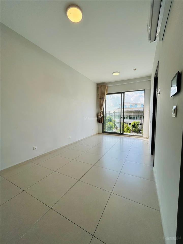 Chuyển nhượng căn hộ 59m2  2pn 2wc view ngoại khu giá 2.75 tỷ  có sổ sẵn  hỗ trợ vay bank