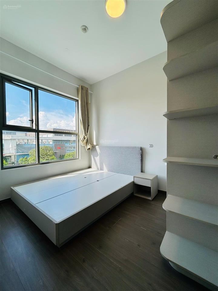 Chuyển nhượng căn hộ 59m2  2pn 2wc view ngoại khu giá 2.75 tỷ  có sổ sẵn  hỗ trợ vay bank