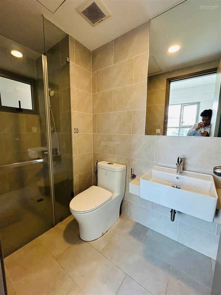 Chuyển nhượng căn hộ 59m2  2pn 2wc view ngoại khu giá 2.75 tỷ  có sổ sẵn  hỗ trợ vay bank