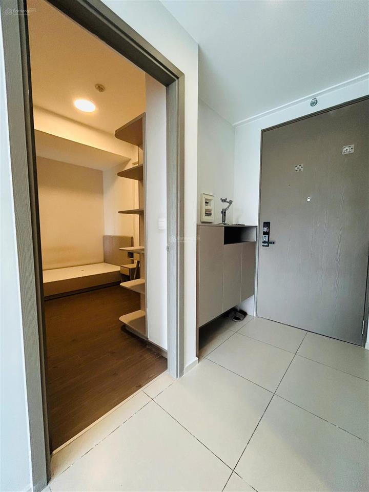 Chuyển nhượng căn hộ 59m2  2pn 2wc view ngoại khu giá 2.75 tỷ  có sổ sẵn  hỗ trợ vay bank