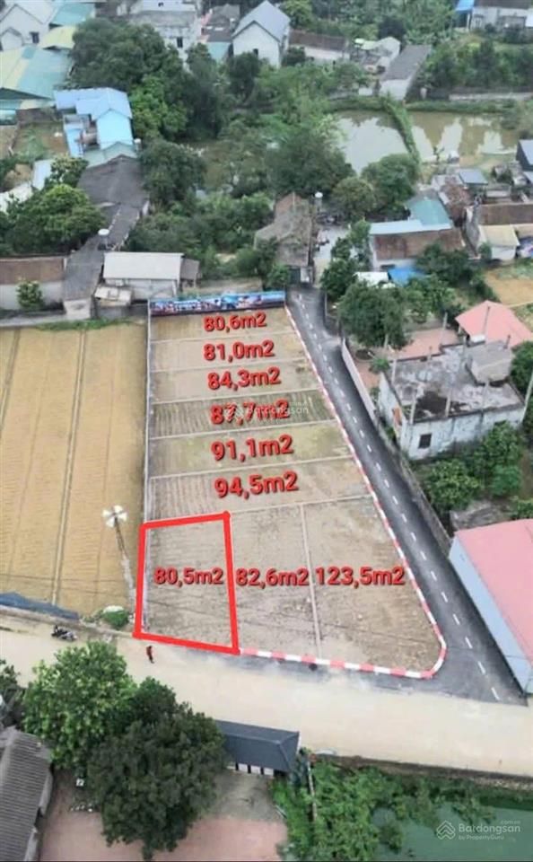Chủ gửi bán 80,5m xuân mai
đường oto tránh