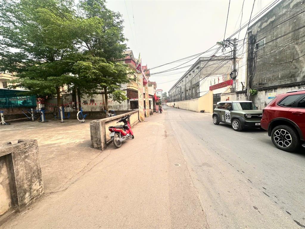 Chủ cần tiền bán gấp 50m phú mỹ  biên giang