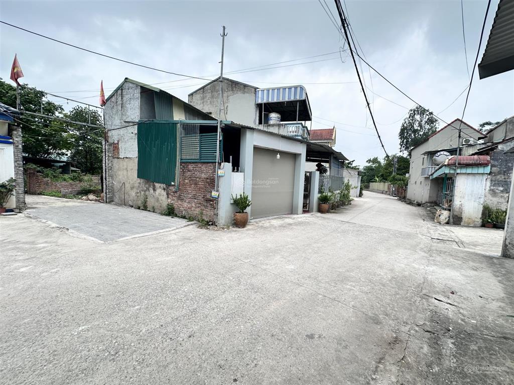 Chủ cần tiền bán gấp 45m tại non nông ngọc hoà chương mỹ cách ql6 chỉ 400m