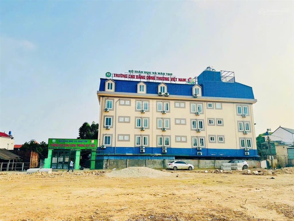 50m đồng trữ  phú nghĩa ngõ rộng 4m dân cư đông đúc sát khu công nghiệp
