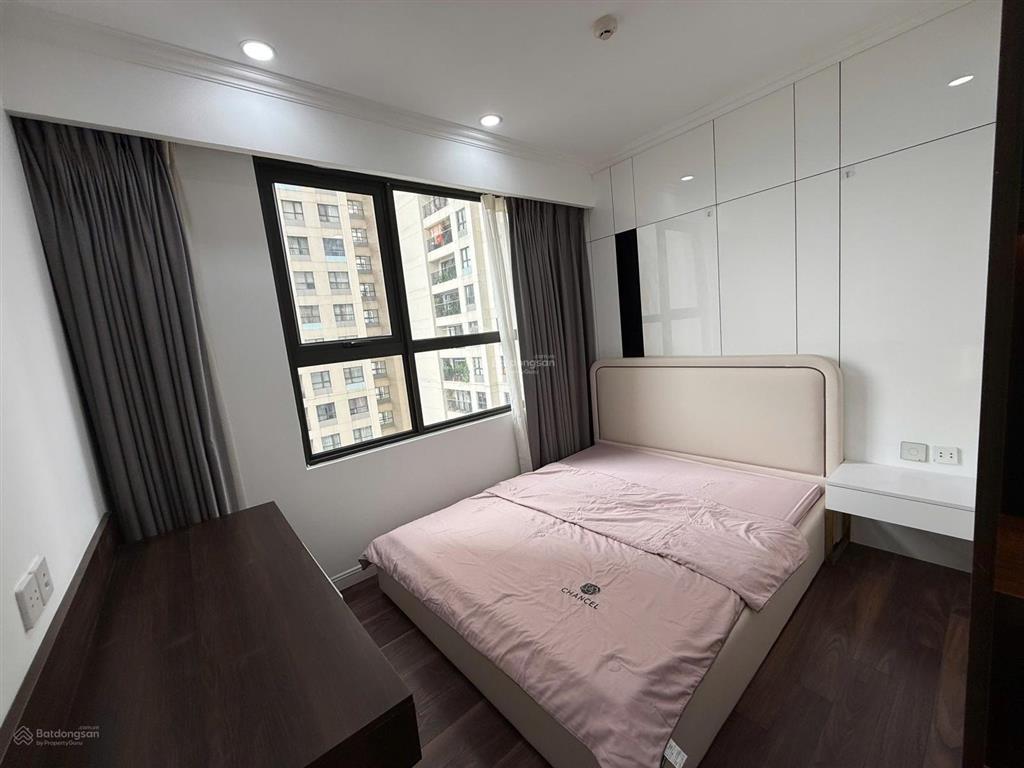 Chỉ với 27 triệu sở hữu căn hộ 3 ngủ full đồ vinhomes d'capitale.  0329 288 ***
