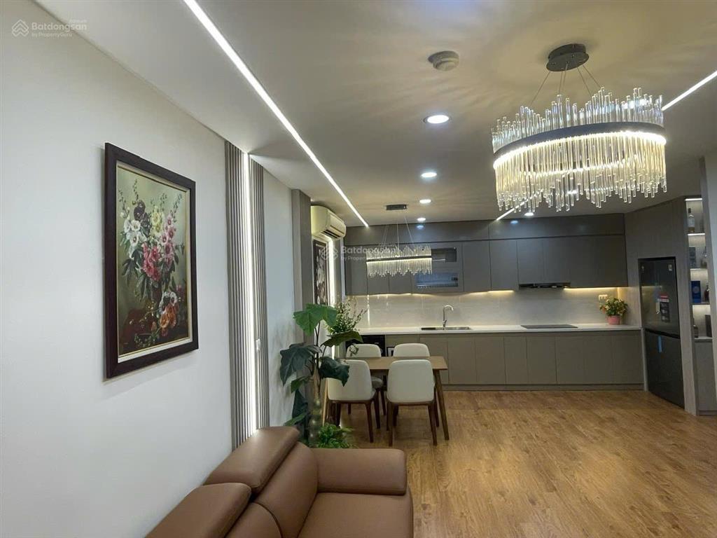 Chính chủ cho thuê 2 phòng ngủ goldmark city nhà đẹp chỉ 13 triệu.  0329 288 ***
