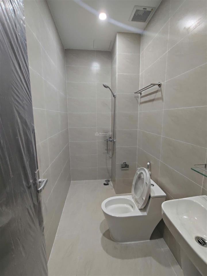 Cho thuê nhà mới 100% 1 trệt 1 lầu 2pn 2wc hẻm tải đường 12 tam bình gần cầu vượt gò dưa