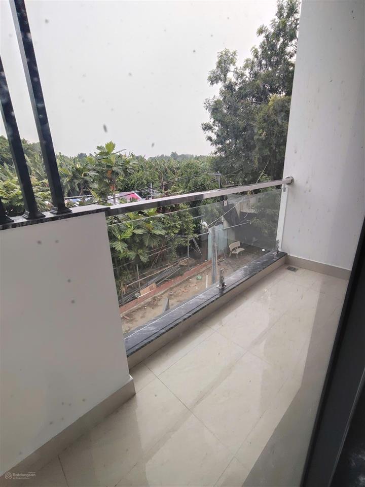 Cho thuê nhà mới 100% 1 trệt 1 lầu 2pn 2wc hẻm tải đường 12 tam bình gần cầu vượt gò dưa