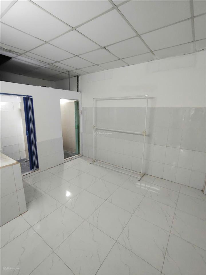 Cho thuê nhà hẻm oto đường tỉnh lộ 43 gần chợ đầu mối. 90m2 4pn 4wc
