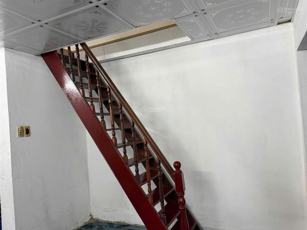 Cho thuê nhà hẻm oto đường thống nhất bình thọ. trệt trống có gác có phòng ngủ sẵn máy lạnh