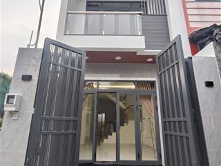 Cho thuê nhà mới 100% 1 trệt 1 lầu 2pn 2wc hẻm tải đường 12 tam bình gần cầu vượt gò dưa
