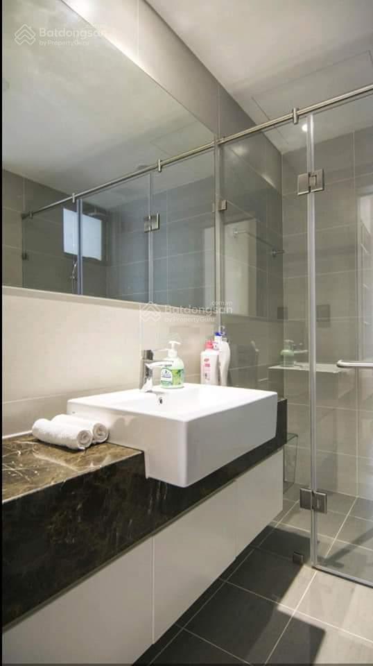 Cần bán gấp căn hộ him lam chợ lớn quận 6 2 phòng ngủ 83m2 giá 5tỷ