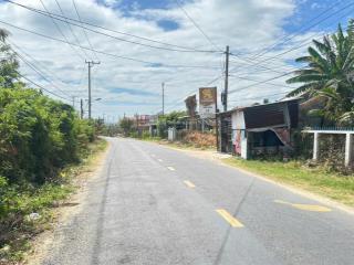 Trục xương sống nguyễn huệ, giá mua vào là kinh doanh được liền chỉ 13tr/m2 . mặt tiền lại 10m