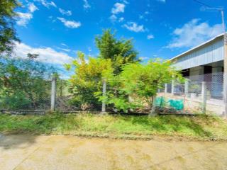 Đất tân dân  vạn thắng, gần sân bay vân phong, tđc vạn thắng mặt tiền 10m chia được 2 lô