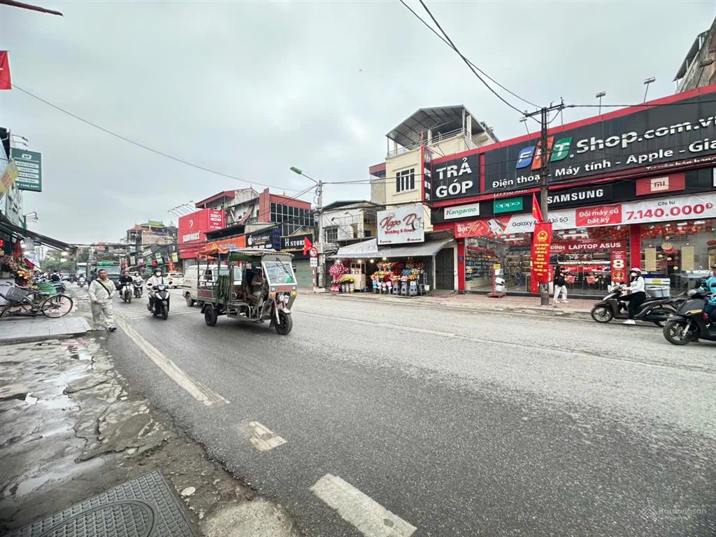 Đất tt phố xốm50m2 ngõ thông  kinh doanh nhỏ mặt tiền đẹp ô tô chỉ 7 tỷ