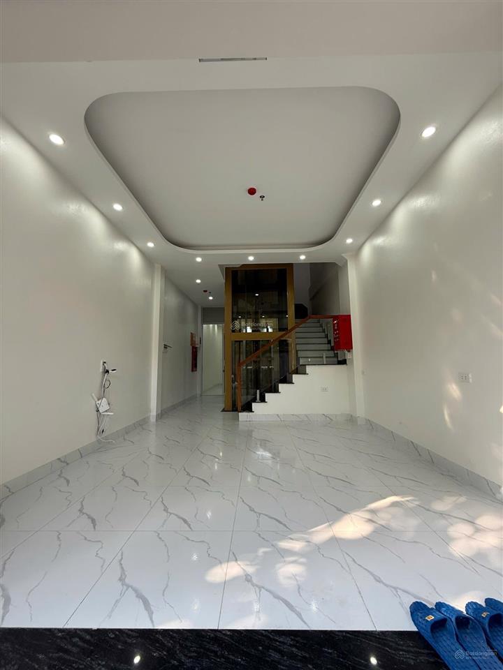 Nhà phú lương 40m², 5 tầng, 8 phòng ngủ, chỉ nhỉnh 7 tỷ