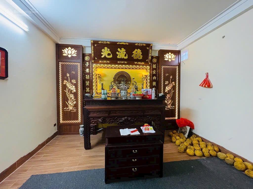 Ngô quyền 66,6m2  4t  ô tô  cách phố 30m  tặng full nội thất hơn nhỉnh 11 tỷ