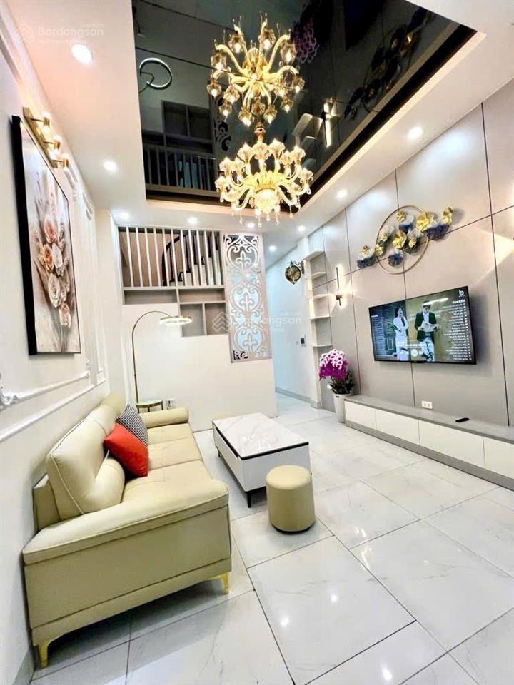 Chỉ 7,5 tỷ nhà đẹp ô tô đỗ cửa tại yên nghĩa hà đông 40m2mt4m4tầng