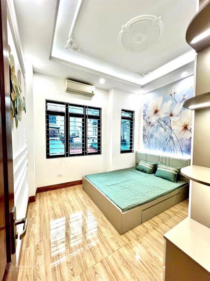 Chỉ 7,5 tỷ nhà đẹp ô tô đỗ cửa tại yên nghĩa hà đông 40m2mt4m4tầng