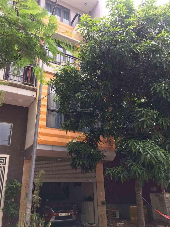 11,8 tỷ nhà 4tầng dịch vụ phân lô yên nghĩa  sát trường đại học phenikaa
