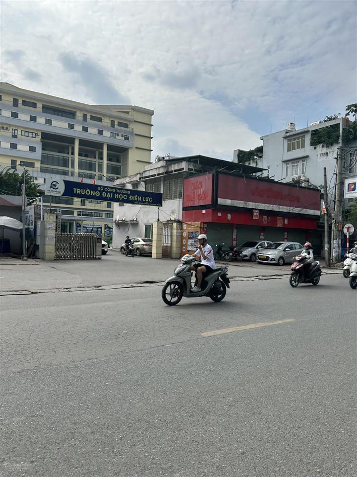 3,1 tỷ đất mặt ngõ quang lãm phú lương 33m2