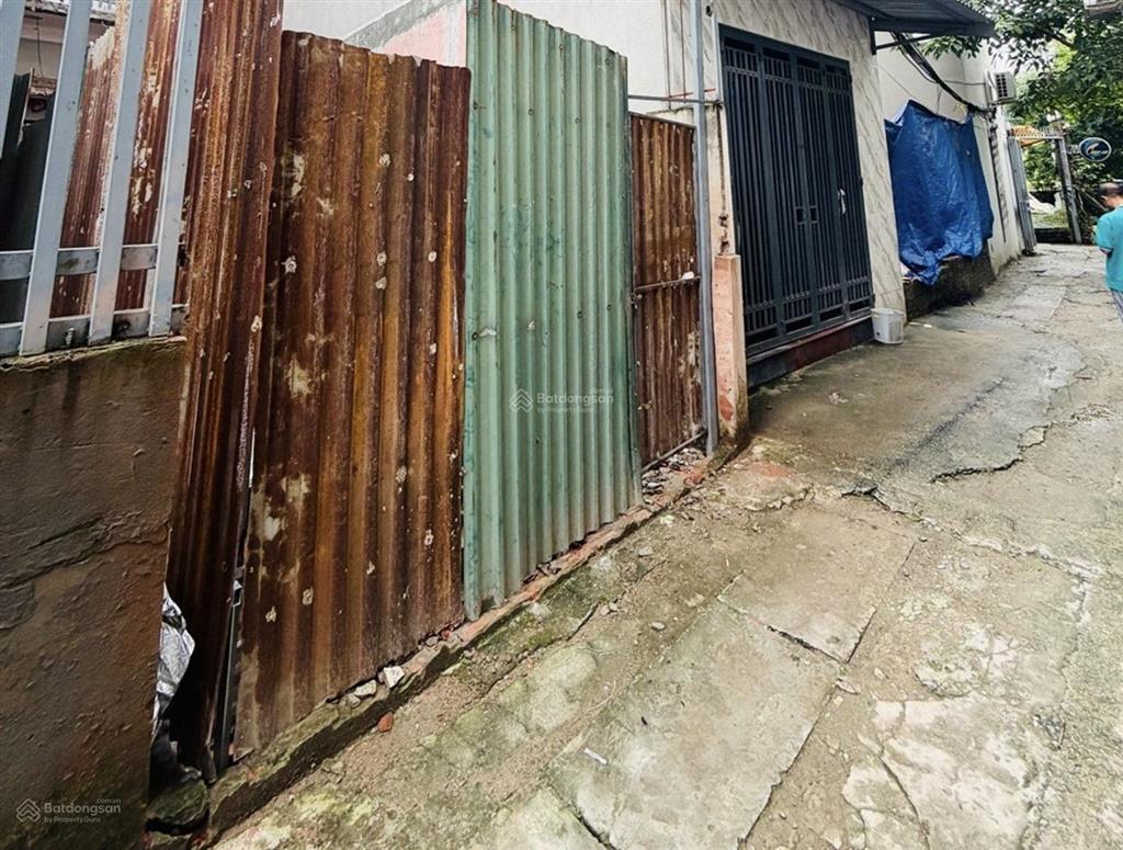 3,5 tỷ đất mặt ngõ quang lãm phú lương 33m2