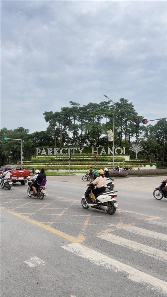 12 tỷ nhà mặt phố kinh doanh sầm uất 50m2  6t  phân lô  vỉa hè 8m