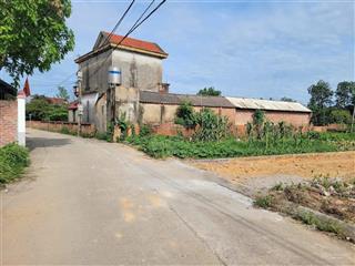 Bán gấp lô đất trục chính làng xuân đồng  tân minh
