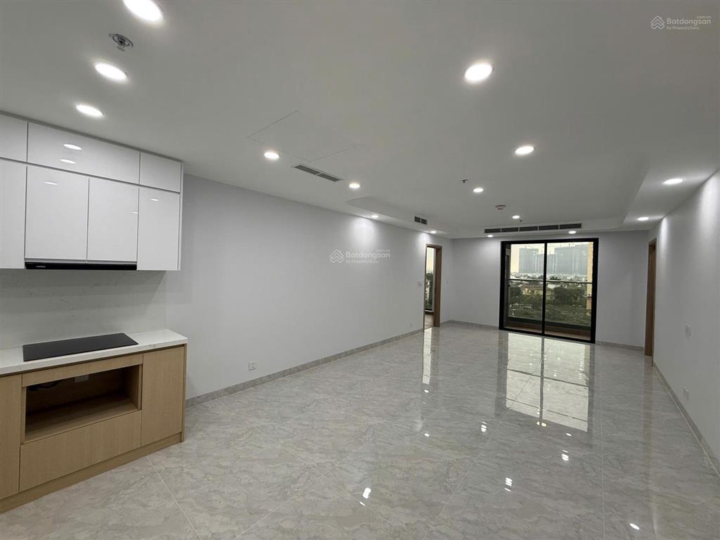 Bán căn hộ 2 ngủ 96m2 giá 135tr/m2 chung cư skyline west lake tầng trung hướng mát giá tốt