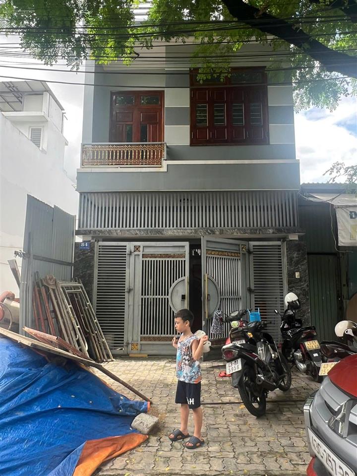 Bán nhà mặt phố thanh hóa, 7,9 tỷ, 100m2, 3pn, 3wc, pháp lý đầy đủ