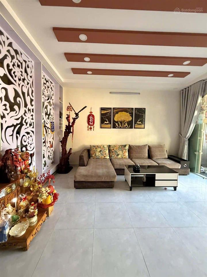 Nhà 2 tầng lỗ giáng 1 hòa xuân vừa điều chỉnh giá! từ 6,x tỷ nay chỉ còn 5,x tỷ. cơ hội hiếm
